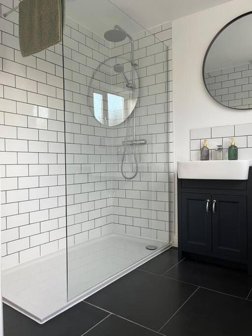 Chic 2 Bedroom Cottage Willingham  Extérieur photo