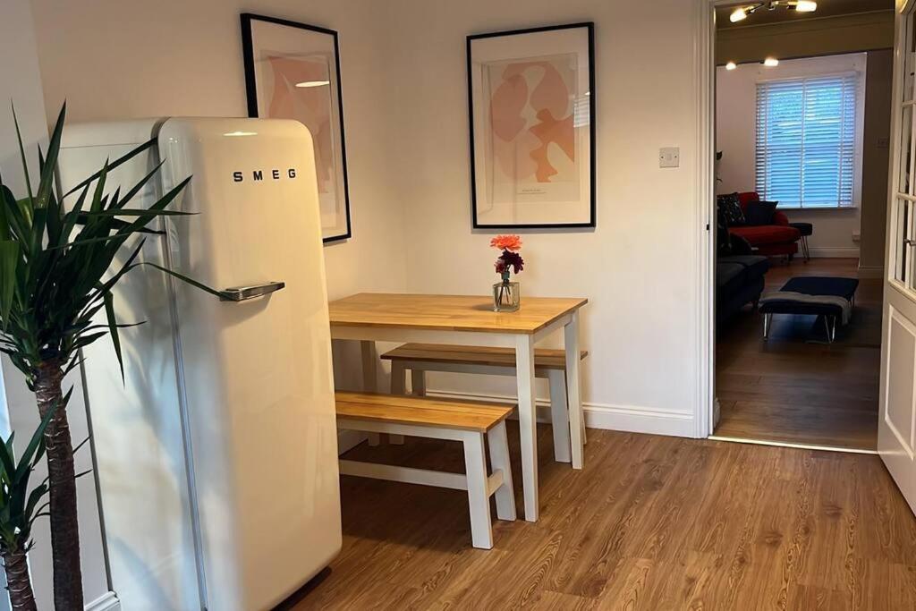 Chic 2 Bedroom Cottage Willingham  Extérieur photo